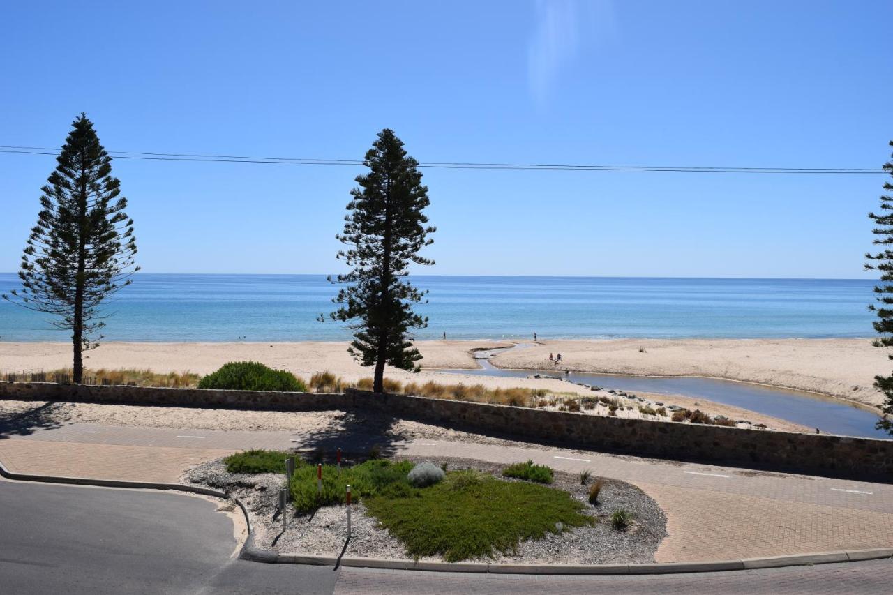 Christies Seahorse Holiday Townhouses Port Noarlunga Buitenkant foto